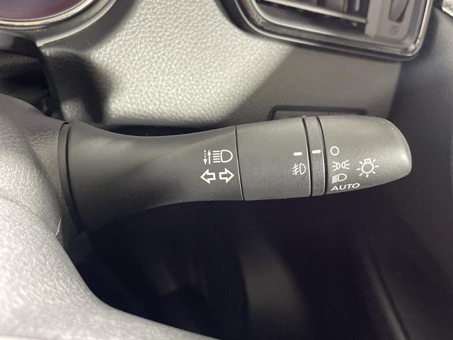 エクストレイル ２０Ｘｉ　純正９型ナビ　アラウンドビューＭ　Ｄミラー　ＰＢＤ　プロパイロット　ＡＥＢ　ＡＣＣ　ＬＥＤ　ＡＨＢ　ルーフレール　革巻ステアリング　前／後左右シートヒーター　合皮シート　インテリキー　純正１８ＡＷ（10枚目）