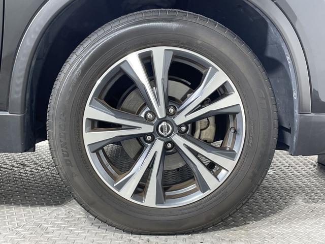 エクストレイル ２０Ｘｉ　純正９型ナビ　アラウンドビューＭ　Ｄミラー　ＰＢＤ　プロパイロット　ＡＥＢ　ＡＣＣ　ＬＥＤ　ＡＨＢ　ルーフレール　革巻ステアリング　前／後左右シートヒーター　合皮シート　インテリキー　純正１８ＡＷ（65枚目）