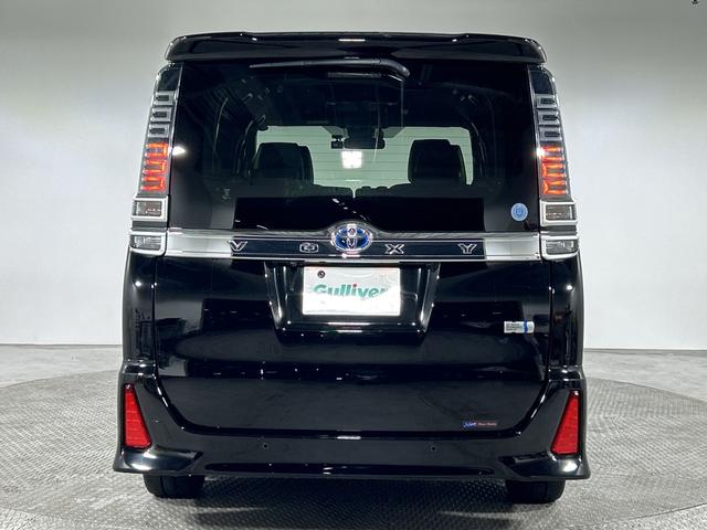 ヴォクシー ハイブリッドZS 煌III トヨタセーフティセンス 純正10型ナビ 純正フリップダウンモニター 両側電動スライドドア ハーフレザーシート シートヒーター ETC ドライブレコーダー コーナーセンサー プッシュスタートボタン(70枚目)