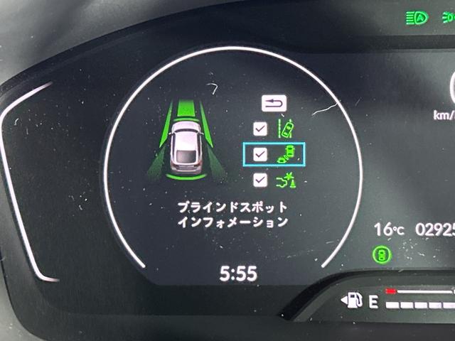 シビック LX 純正DA Hセンシング Bカメラ フルセグ LED 純正サイド/リアスポイラー ETC2.0 半革シート 革巻ステアリング 前シートヒーター アイドリングS 無限ドアバイザー スマートキー プッシュS(32枚目)