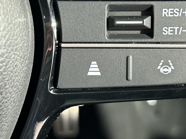 シビック LX 純正DA Hセンシング Bカメラ フルセグ LED 純正サイド/リアスポイラー ETC2.0 半革シート 革巻ステアリング 前シートヒーター アイドリングS 無限ドアバイザー スマートキー プッシュS(40枚目)