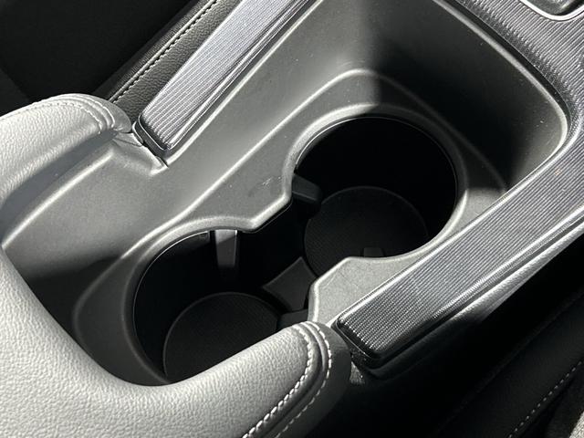 シビック LX 純正DA Hセンシング Bカメラ フルセグ LED 純正サイド/リアスポイラー ETC2.0 半革シート 革巻ステアリング 前シートヒーター アイドリングS 無限ドアバイザー スマートキー プッシュS(41枚目)