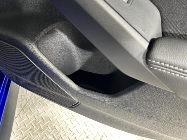 シビック LX 純正DA Hセンシング Bカメラ フルセグ LED 純正サイド/リアスポイラー ETC2.0 半革シート 革巻ステアリング 前シートヒーター アイドリングS 無限ドアバイザー スマートキー プッシュS(44枚目)