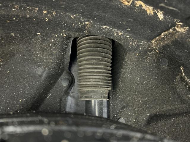 シビック LX 純正DA Hセンシング Bカメラ フルセグ LED 純正サイド/リアスポイラー ETC2.0 半革シート 革巻ステアリング 前シートヒーター アイドリングS 無限ドアバイザー スマートキー プッシュS(78枚目)