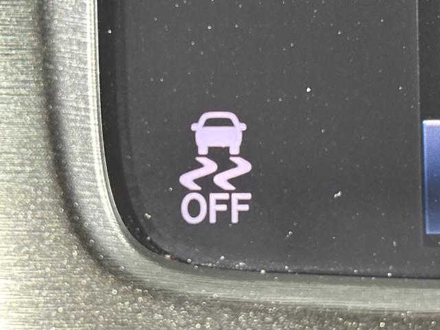 クラウン アスリートS-T 純正8型SDナビ バックカメラ フルセグ クルコン SOSコール アイドリングS ECO 革巻きステアリング パドルシフト 純正リアアンダースポイラー ETC 純正17インチAW lEDヘッドランプ(19枚目)