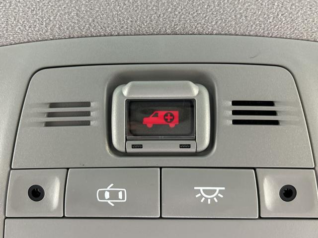 クラウン アスリートS-T 純正8型SDナビ バックカメラ フルセグ クルコン SOSコール アイドリングS ECO 革巻きステアリング パドルシフト 純正リアアンダースポイラー ETC 純正17インチAW lEDヘッドランプ(28枚目)