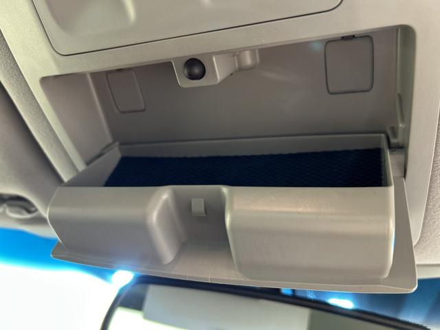 クラウン アスリートS-T 純正8型SDナビ バックカメラ フルセグ クルコン SOSコール アイドリングS ECO 革巻きステアリング パドルシフト 純正リアアンダースポイラー ETC 純正17インチAW lEDヘッドランプ(43枚目)