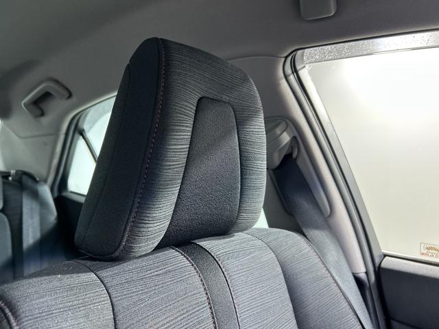 クラウン アスリートS-T 純正8型SDナビ バックカメラ フルセグ クルコン SOSコール アイドリングS ECO 革巻きステアリング パドルシフト 純正リアアンダースポイラー ETC 純正17インチAW lEDヘッドランプ(47枚目)