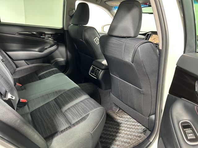 クラウン アスリートS-T 純正8型SDナビ バックカメラ フルセグ クルコン SOSコール アイドリングS ECO 革巻きステアリング パドルシフト 純正リアアンダースポイラー ETC 純正17インチAW lEDヘッドランプ(57枚目)