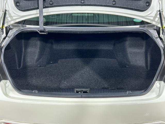 クラウン アスリートS-T 純正8型SDナビ バックカメラ フルセグ クルコン SOSコール アイドリングS ECO 革巻きステアリング パドルシフト 純正リアアンダースポイラー ETC 純正17インチAW lEDヘッドランプ(58枚目)