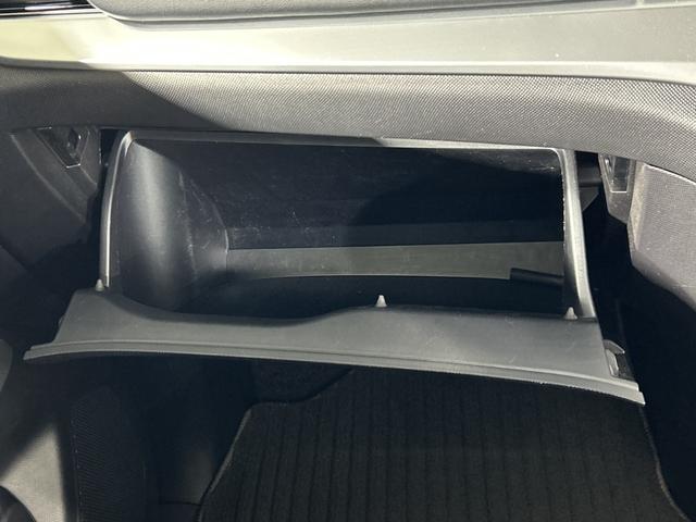 ◆最新ナビ(フルセグ・ワンセグ・DVD再生)もご案内。カロッツェリア・アルパイン・イクリプスのナビを取扱しておりバックカメラ(バックモニター)後席モニター(フリップダウンモニター)の取付も可能です。