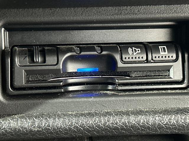 エクストレイル 20Xi 純正ナビ アラウンドビューM ProPILOT レーダークルーズ AEB BSM LDW RCTA Dルームミラー PBD アイドリングS ルーフレール 前後ソナー カブロンシート LED ETC(21枚目)