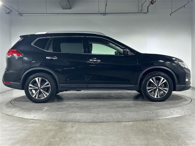 エクストレイル 20Xi 純正ナビ アラウンドビューM ProPILOT レーダークルーズ AEB BSM LDW RCTA Dルームミラー PBD アイドリングS ルーフレール 前後ソナー カブロンシート LED ETC(31枚目)