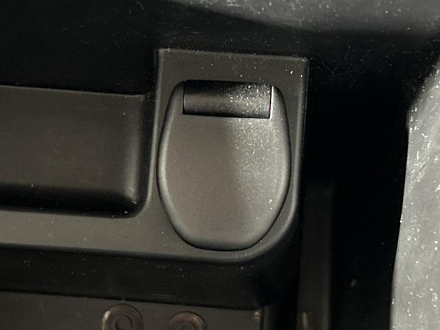 エクストレイル 20X エマージェンシーブレーキパッケージ 社外9型ナビ Bカメラ LDW AEB 進入禁止 アイドリングS カブロンシート 前席シートヒーター 革巻きステアリング 前後ソナー LED 社外前ドラレコ インテリキー プッシュスタート(29枚目)