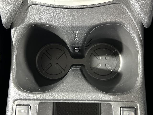 エクストレイル 20X エマージェンシーブレーキパッケージ 社外9型ナビ Bカメラ LDW AEB 進入禁止 アイドリングS カブロンシート 前席シートヒーター 革巻きステアリング 前後ソナー LED 社外前ドラレコ インテリキー プッシュスタート(40枚目)