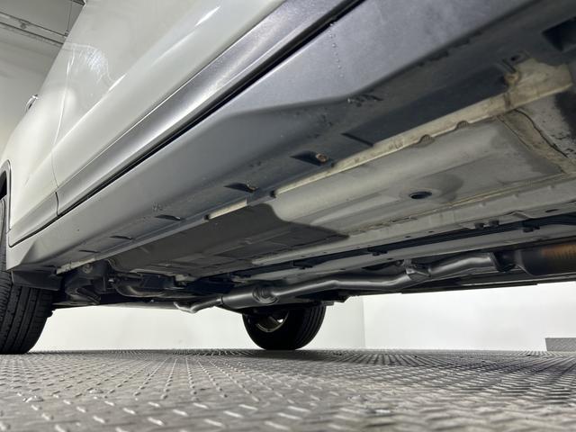 エクストレイル 20X エマージェンシーブレーキパッケージ 社外9型ナビ Bカメラ LDW AEB 進入禁止 アイドリングS カブロンシート 前席シートヒーター 革巻きステアリング 前後ソナー LED 社外前ドラレコ インテリキー プッシュスタート(78枚目)