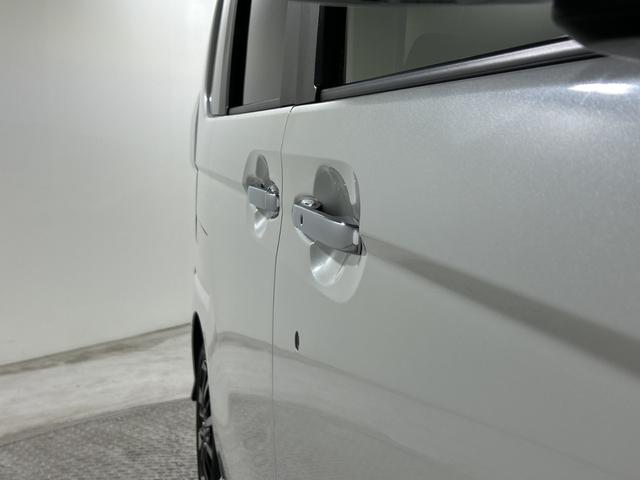 N-BOXカスタム G・EXホンダセンシング ホンダセンシング 純正8型ナビ バックカメラ 両側電動スライドドア ビルトインETC ドライブレコーダー シートヒーター LEDヘッドライト フォグランプ 純正マット 純正バイザー 純正14インチAW(78枚目)