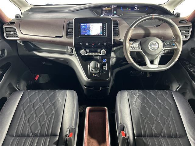 セレナ e-パワー ハイウェイスターG 社外ナビ アラウンドビューM 先進安全装備 プロパイロット Dルームミラー パーキングA 両側電動 ステアリングH 合皮シート 社外TPMS ブラウン内装 2列目3列目シートバックT/USBソケット(2枚目)