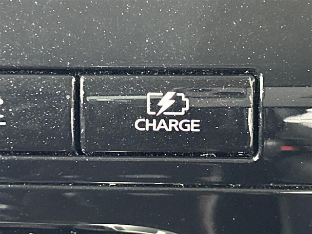 セレナ e-パワー ハイウェイスターG 社外ナビ アラウンドビューM 先進安全装備 プロパイロット Dルームミラー パーキングA 両側電動 ステアリングH 合皮シート 社外TPMS ブラウン内装 2列目3列目シートバックT/USBソケット(22枚目)