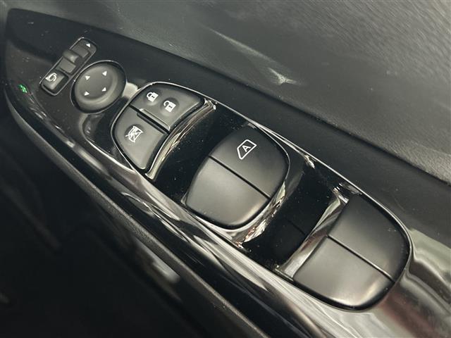 セレナ e-パワー ハイウェイスターG 社外ナビ アラウンドビューM 先進安全装備 プロパイロット Dルームミラー パーキングA 両側電動 ステアリングH 合皮シート 社外TPMS ブラウン内装 2列目3列目シートバックT/USBソケット(23枚目)