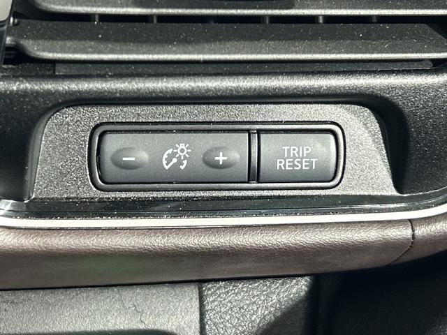 セレナ e-パワー ハイウェイスターG 社外ナビ アラウンドビューM 先進安全装備 プロパイロット Dルームミラー パーキングA 両側電動 ステアリングH 合皮シート 社外TPMS ブラウン内装 2列目3列目シートバックT/USBソケット(31枚目)