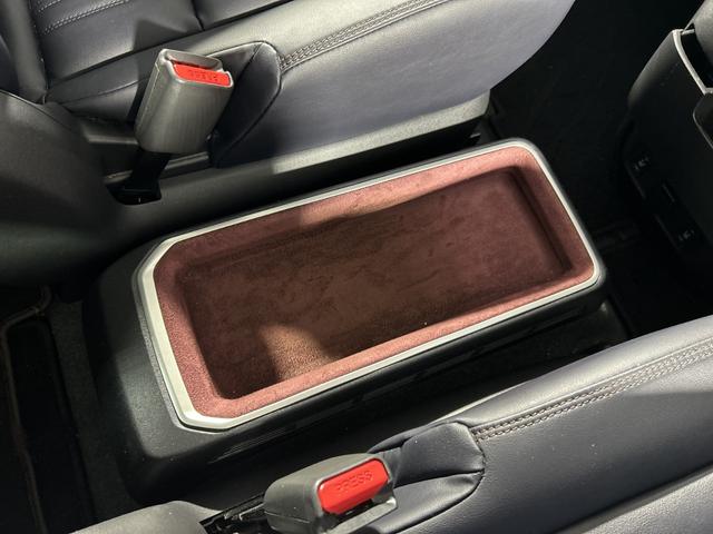 セレナ e-パワー ハイウェイスターG 社外ナビ アラウンドビューM 先進安全装備 プロパイロット Dルームミラー パーキングA 両側電動 ステアリングH 合皮シート 社外TPMS ブラウン内装 2列目3列目シートバックT/USBソケット(38枚目)