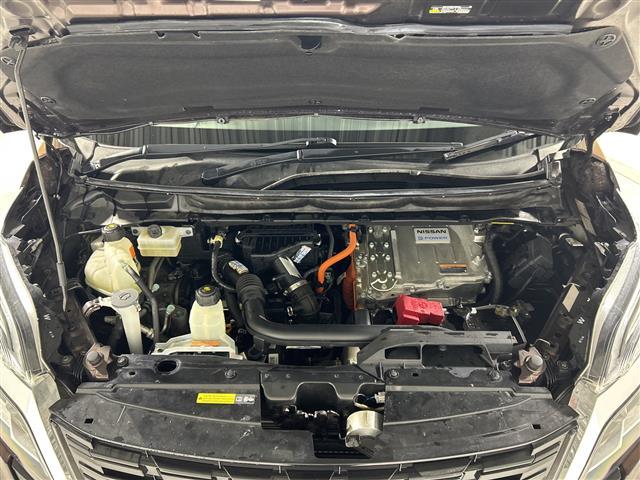 セレナ e-パワー ハイウェイスターG 社外ナビ アラウンドビューM 先進安全装備 プロパイロット Dルームミラー パーキングA 両側電動 ステアリングH 合皮シート 社外TPMS ブラウン内装 2列目3列目シートバックT/USBソケット(42枚目)