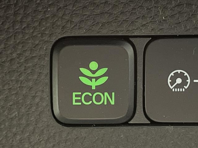 N-BOXカスタム G・Lホンダセンシング ホンダセンシング 純正8型ナビ バックカメラ 片側電動スライドドア ビルトインETC スマートキー プッシュスタートボタン LEDヘッドライト ステアリングスイッチ ECON Autoライト バイザー(19枚目)