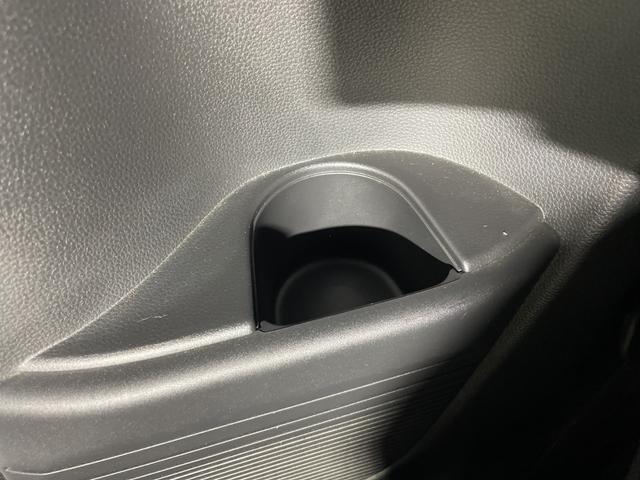 N-BOXカスタム G・Lホンダセンシング ホンダセンシング 純正8型ナビ バックカメラ 片側電動スライドドア ビルトインETC スマートキー プッシュスタートボタン LEDヘッドライト ステアリングスイッチ ECON Autoライト バイザー(31枚目)