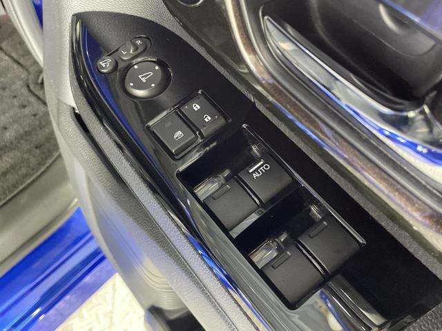 N-BOXカスタム G・Lホンダセンシング ホンダセンシング 純正8型ナビ バックカメラ 片側電動スライドドア ビルトインETC スマートキー プッシュスタートボタン LEDヘッドライト ステアリングスイッチ ECON Autoライト バイザー(33枚目)