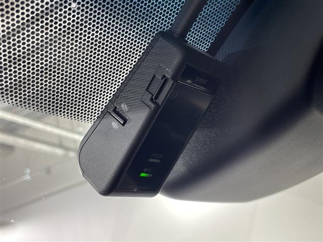 アルファード 2.5S トヨタセーフティセンス 純正10型ナビ バックカメラ 純正12型フリップダウンモニター 両側電動スライドドア MTモード ビルトインETC ドライブレコーダー 電動サイドブレーキ スペアキー LED(7枚目)