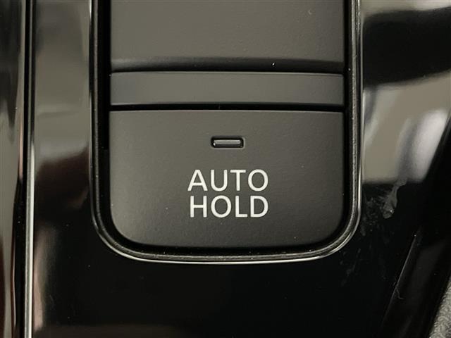 デリカミニ T プレミアム 届出済未使用車 純正9型DA e-アシスト マイパイロット 2トーンカラー ルーフレール 両側電動 Dルームミラー マルチアラウンドビューM 前シートH ステアリングH LED 電動PB/オートBH(9枚目)