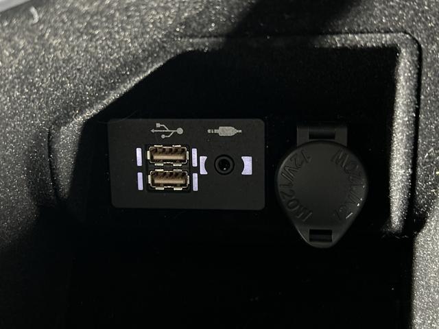 IS IS300h Fスポーツ 純正12.3型ナビ パノラミックビューM セーフティシステム+ BSM PKSB 革スポーツシートセット 3連フルLEDヘッド 前パワーシート/シートヒーター/ベンチレーション ステアリングヒーター(38枚目)