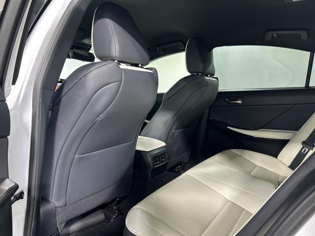 IS IS300h Fスポーツ 純正12.3型ナビ パノラミックビューM セーフティシステム+ BSM PKSB 革スポーツシートセット 3連フルLEDヘッド 前パワーシート/シートヒーター/ベンチレーション ステアリングヒーター(57枚目)