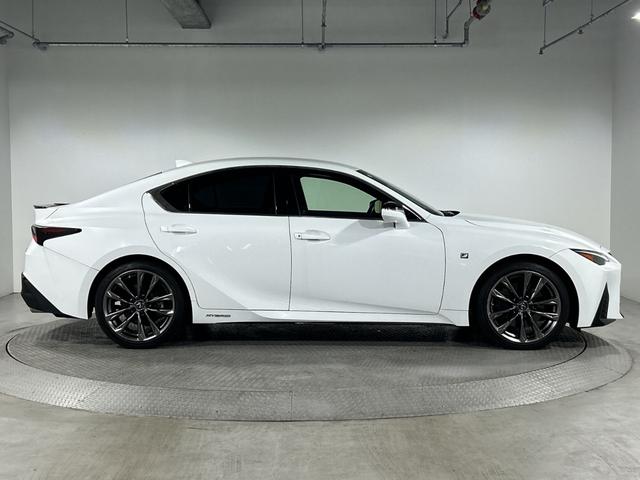 IS IS300h Fスポーツ 純正12.3型ナビ パノラミックビューM セーフティシステム+ BSM PKSB 革スポーツシートセット 3連フルLEDヘッド 前パワーシート/シートヒーター/ベンチレーション ステアリングヒーター(62枚目)