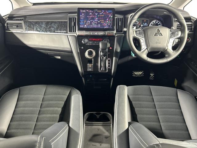 デリカD:5 シャモニー 社外11型ナビ マルチアラウンドビューM セーフティA 両側電動 PBD アイドリングS LEDヘッド/フォグランプ 半革シート D席パワーシート 前シートヒーター パドルシフト ステアリングH(2枚目)