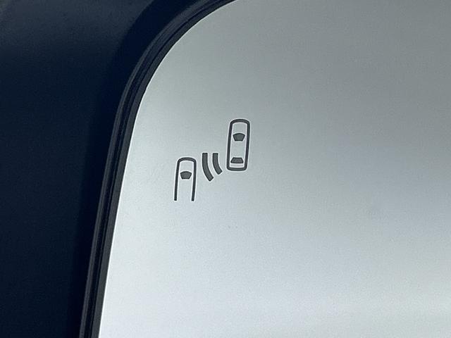 デリカD:5 シャモニー 社外11型ナビ マルチアラウンドビューM セーフティA 両側電動 PBD アイドリングS LEDヘッド/フォグランプ 半革シート D席パワーシート 前シートヒーター パドルシフト ステアリングH(6枚目)