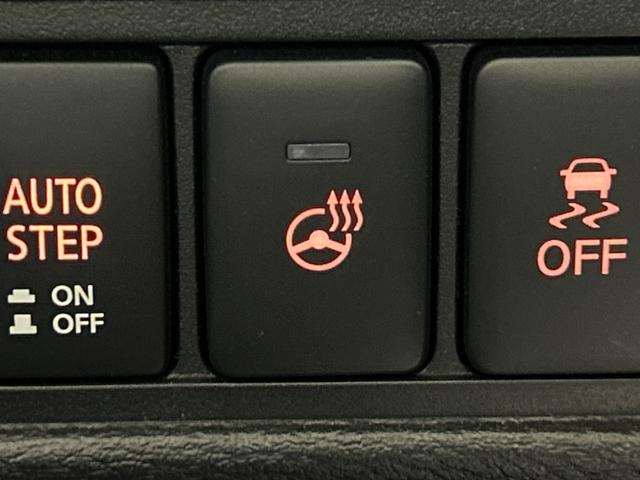 デリカD:5 シャモニー 社外11型ナビ マルチアラウンドビューM セーフティA 両側電動 PBD アイドリングS LEDヘッド/フォグランプ 半革シート D席パワーシート 前シートヒーター パドルシフト ステアリングH(29枚目)