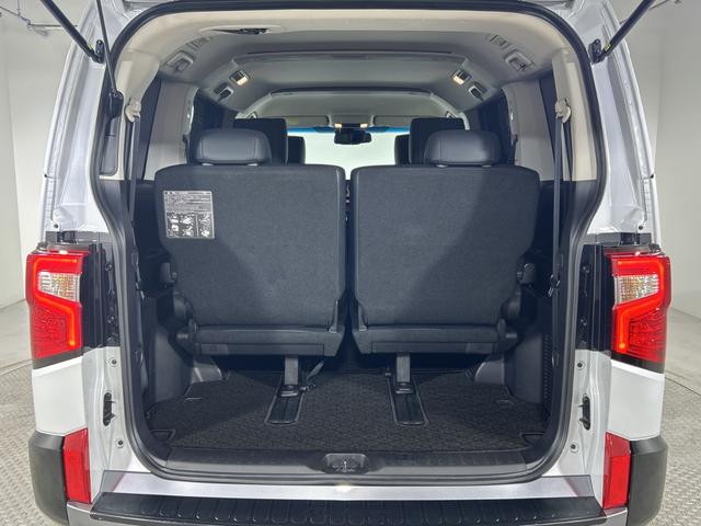 デリカD:5 シャモニー 社外11型ナビ マルチアラウンドビューM セーフティA 両側電動 PBD アイドリングS LEDヘッド/フォグランプ 半革シート D席パワーシート 前シートヒーター パドルシフト ステアリングH(59枚目)