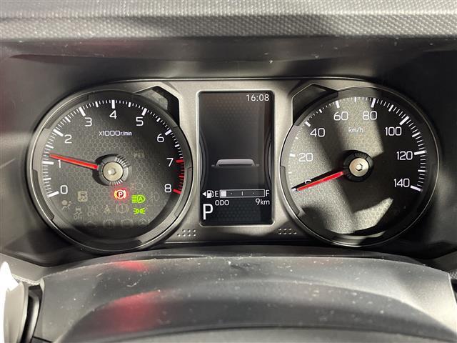 タフト G ダーククロムベンチャー 届出済未使用車 ガラスルーフ シートヒーター 2.1AUSB 電動サイドブレーキ オートブレーキホールド アイドリングストップ機能 コーナーセンサー 革巻きステアリング ステアリングスイッチ LED(20枚目)