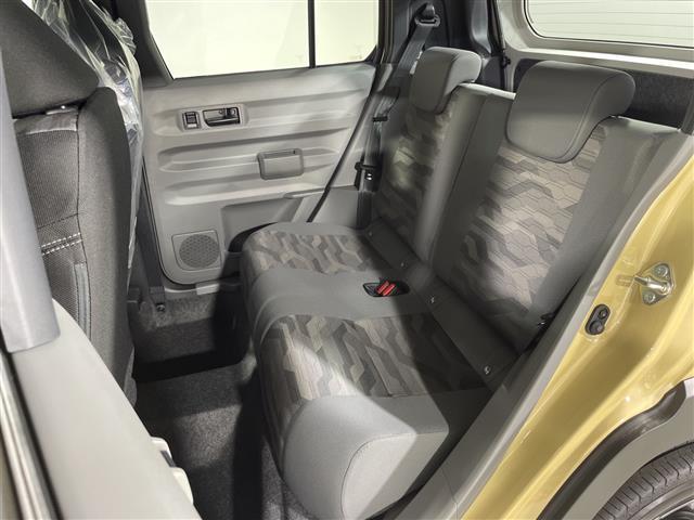 タフト G ダーククロムベンチャー 届出済未使用車 ガラスルーフ スマートアシスト コーナーセンサー シートヒーター オートホールド 純正15AW 電動サイドブレーキ ステアリングスイッチ スマートキー オートライト LED フォグ(18枚目)