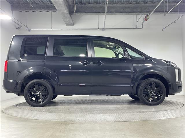 デリカD:5 シャモニー 登録済未使用車 4WD 9型ナビ フリップダウンモニター ステアリングヒーター 両側電動スライドドア シートヒーター パワーシート 電動リアゲート マルチビューカメラ 自動防眩ミラー スペアキー TV(36枚目)