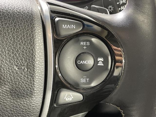 オデッセイ アブソルート・EXホンダセンシング ホンダセンシング 純正9型ナビ 全方位モニター 純正フリップダウンモニター ビルトインETC2.0 前後ドライブレコーダー パワーシート シートヒーター パドルシフト BSM LED スペアキー(16枚目)