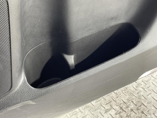 オデッセイ アブソルート・EXホンダセンシング ホンダセンシング 純正9型ナビ 全方位モニター 純正フリップダウンモニター ビルトインETC2.0 前後ドライブレコーダー パワーシート シートヒーター パドルシフト BSM LED スペアキー(38枚目)