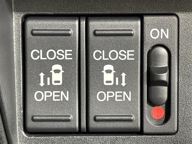 オデッセイ アブソルート・EXホンダセンシング ホンダセンシング 純正8型ナビ 全方位カメラ パーキングアシスト 両側電動スライドドア シートヒーター パワーシート オットマン ビルトインETC2.0 前後ドライブレコーダー パドルシフト LED(3枚目)