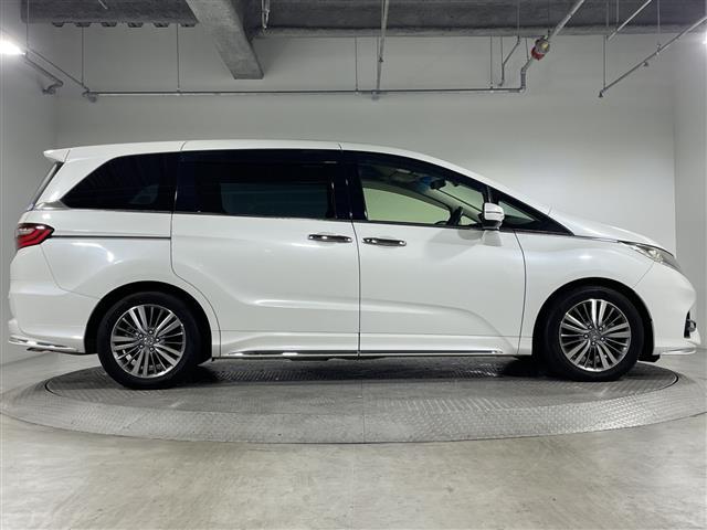 オデッセイ アブソルート・EXホンダセンシング ホンダセンシング 純正8型ナビ 全方位カメラ パーキングアシスト 両側電動スライドドア シートヒーター パワーシート オットマン ビルトインETC2.0 前後ドライブレコーダー パドルシフト LED(14枚目)