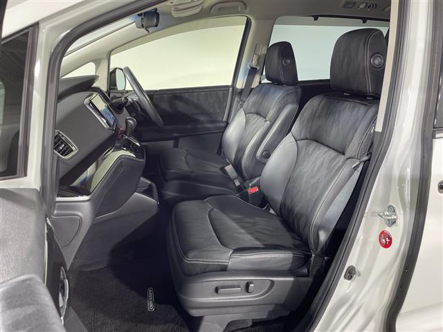 オデッセイ アブソルート・EXホンダセンシング ホンダセンシング 純正8型ナビ 全方位カメラ パーキングアシスト 両側電動スライドドア シートヒーター パワーシート オットマン ビルトインETC2.0 前後ドライブレコーダー パドルシフト LED(16枚目)