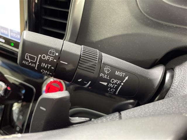 オデッセイ アブソルート・EXホンダセンシング ホンダセンシング 純正8型ナビ 全方位カメラ パーキングアシスト 両側電動スライドドア シートヒーター パワーシート オットマン ビルトインETC2.0 前後ドライブレコーダー パドルシフト LED(20枚目)