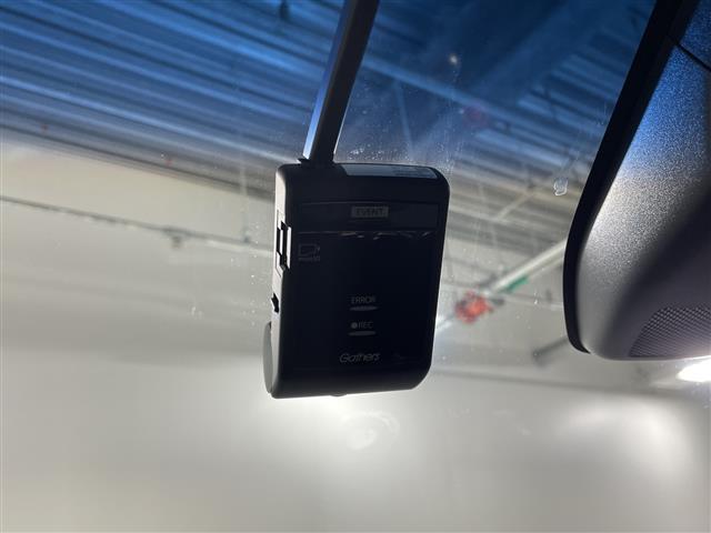 オデッセイ アブソルート・EXホンダセンシング ホンダセンシング 純正8型ナビ 全方位カメラ パーキングアシスト 両側電動スライドドア シートヒーター パワーシート オットマン ビルトインETC2.0 前後ドライブレコーダー パドルシフト LED(35枚目)