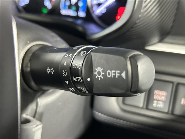 デリカD:5 ブラックエディション 11型ナビ マルチアラウンドビューモニター オートステップ 両側電動スライドドア レザーシート パワーシート シートヒーター パワーバックドア パドルシフト ステアリングヒーター LED マット(27枚目)